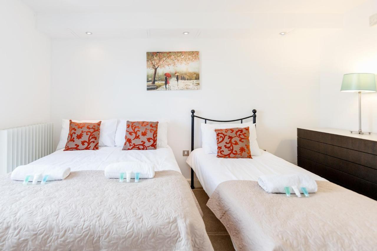 Premium Excel 3 & 2 Bedrooms Лондон Екстер'єр фото