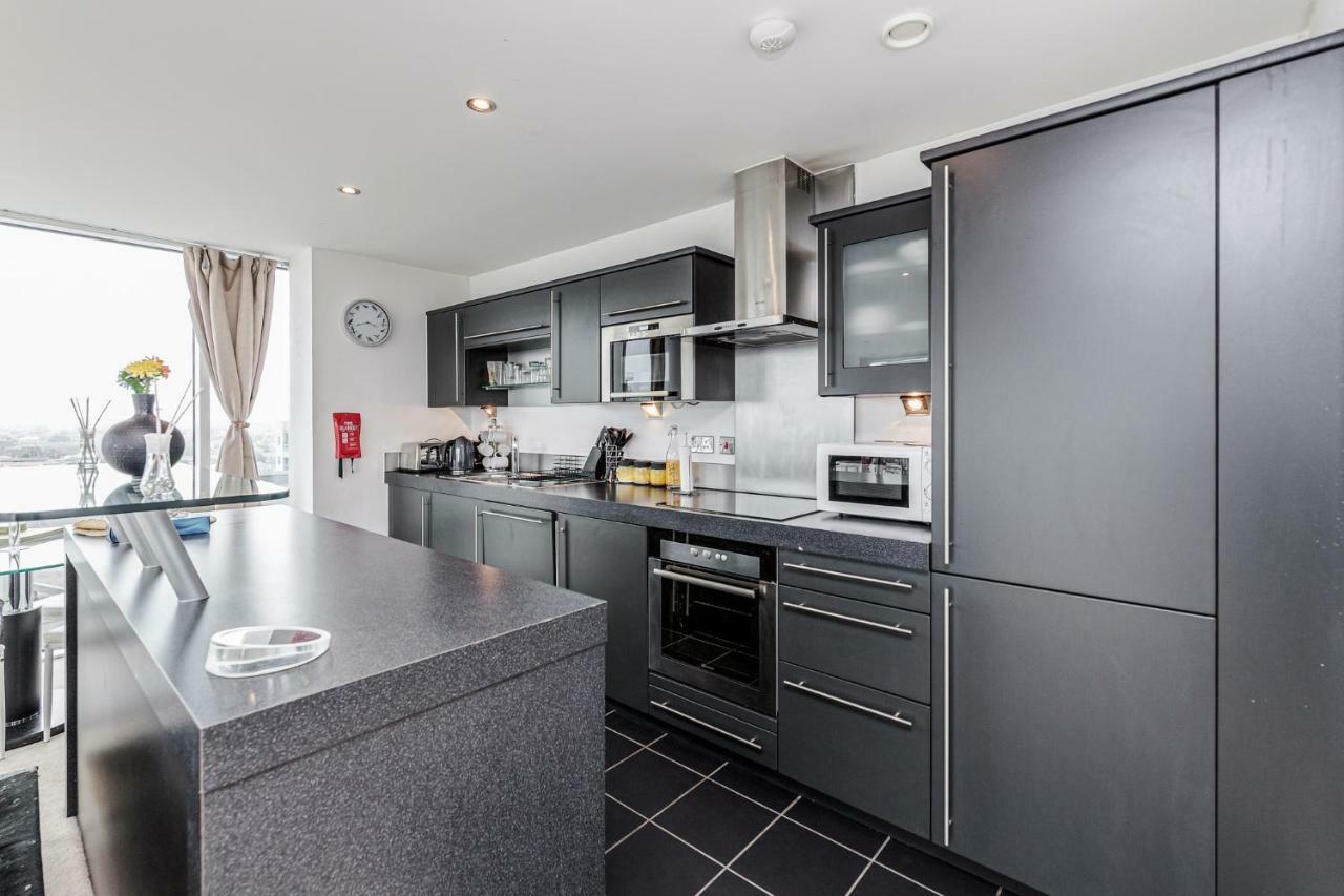 Premium Excel 3 & 2 Bedrooms Лондон Екстер'єр фото