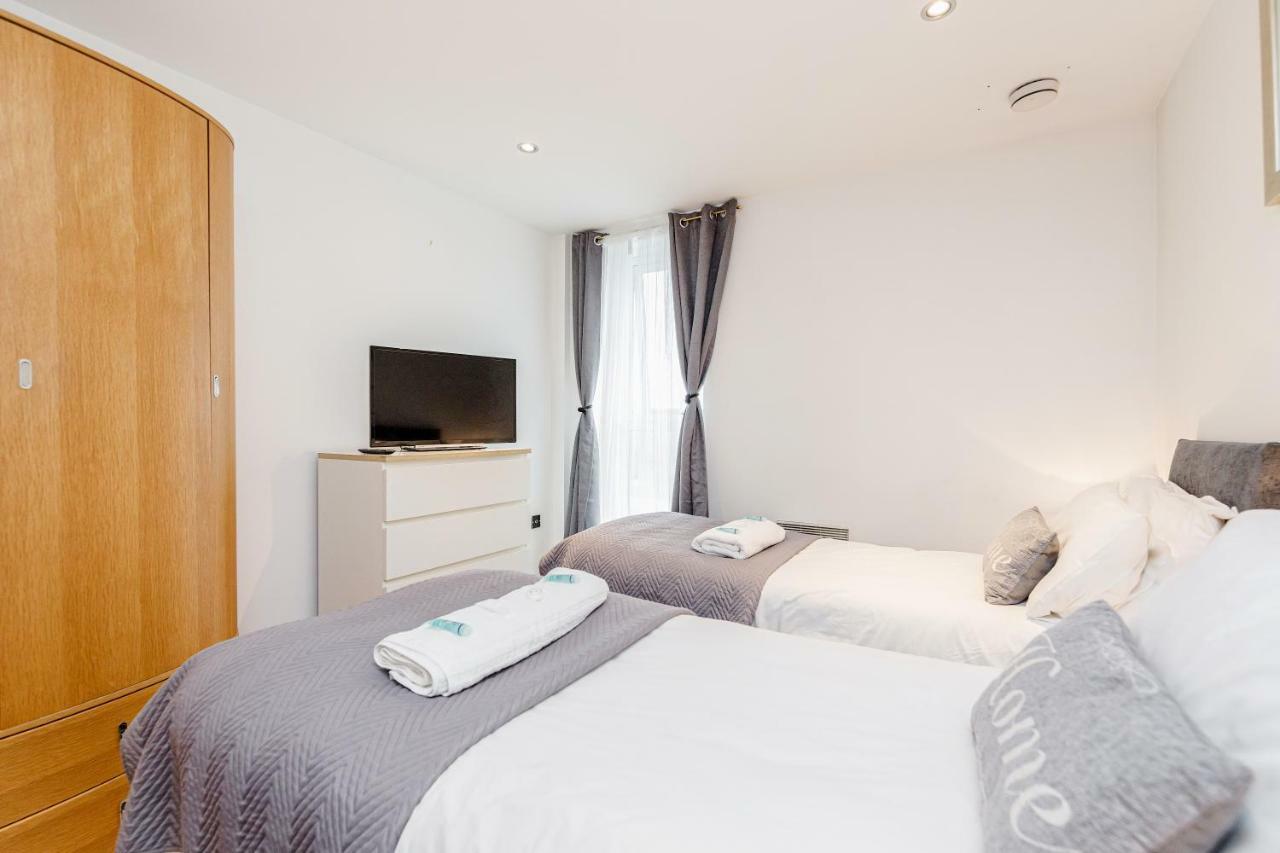 Premium Excel 3 & 2 Bedrooms Лондон Екстер'єр фото